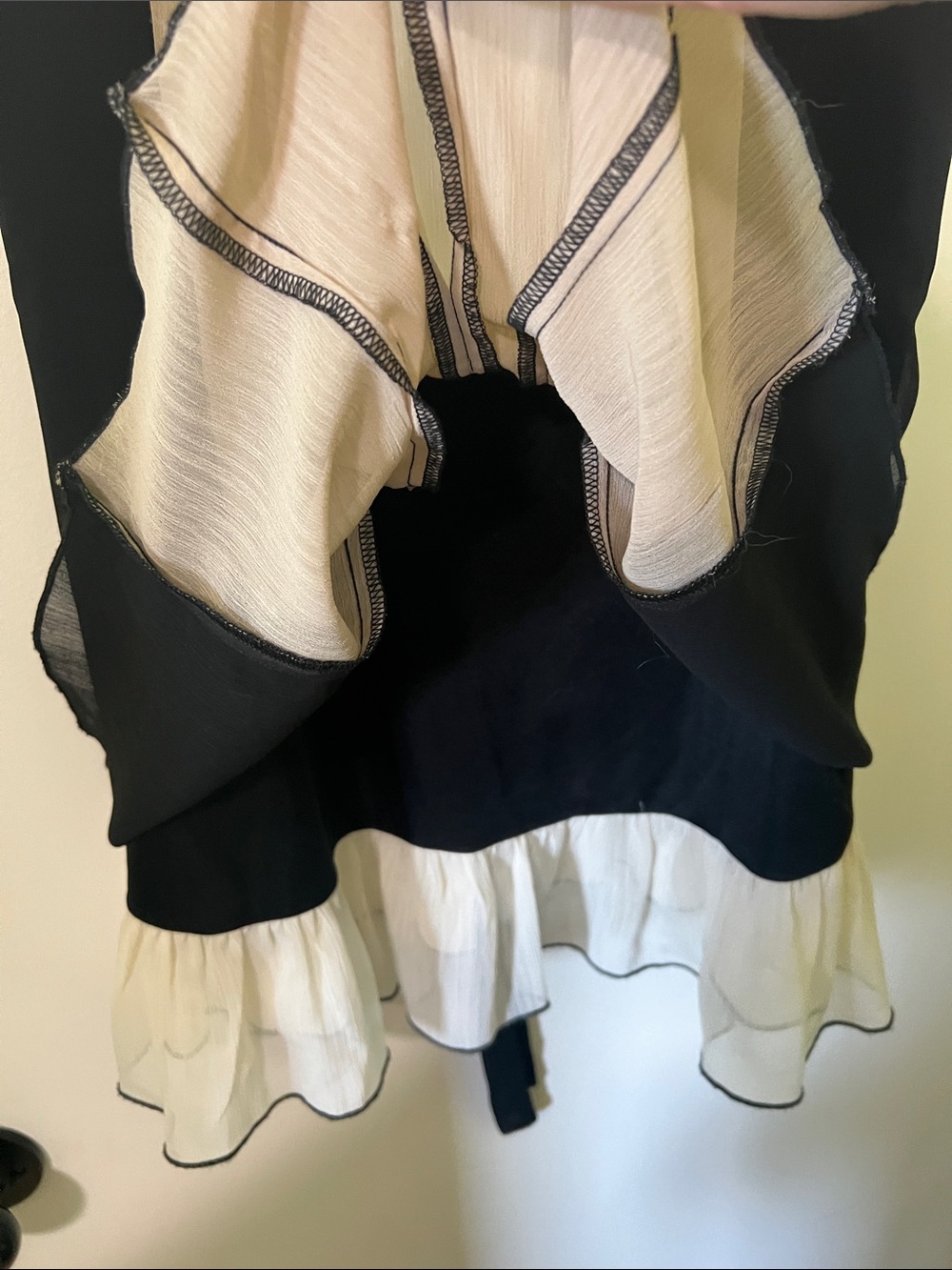Madison Paige Black & Neutral Floral-Accent Sleeveless Pleated Top - Picture 5 of 6
